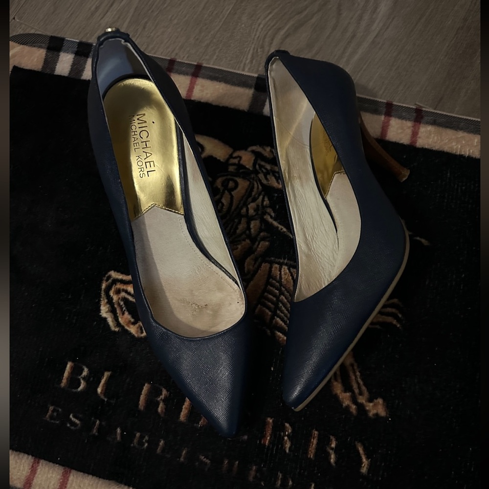 Michael Michael Kors blue navy pump heels 9 - Picture 6 of 6
